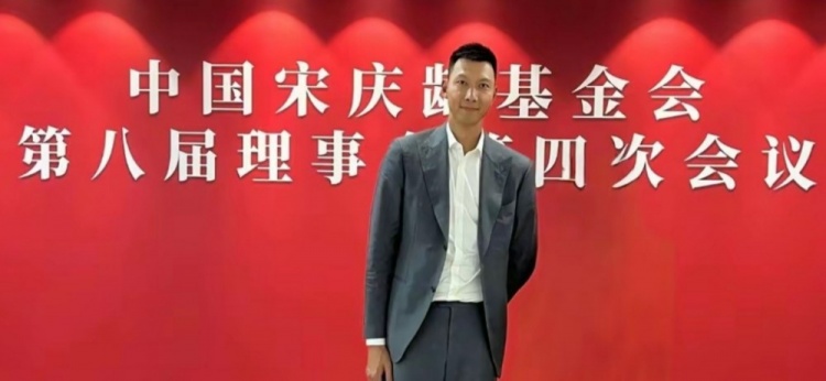 時隔5個月首次公開露面！大河報：易建聯(lián)關(guān)聯(lián)公司成被執(zhí)行人
