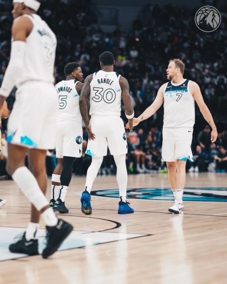 拿0分的NBA首發(fā)，所有人都為他叫好