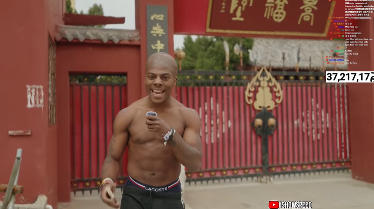 光頭造型！Speed中國(guó)行來(lái)到鄭州少林寺，上香拜佛學(xué)功夫
