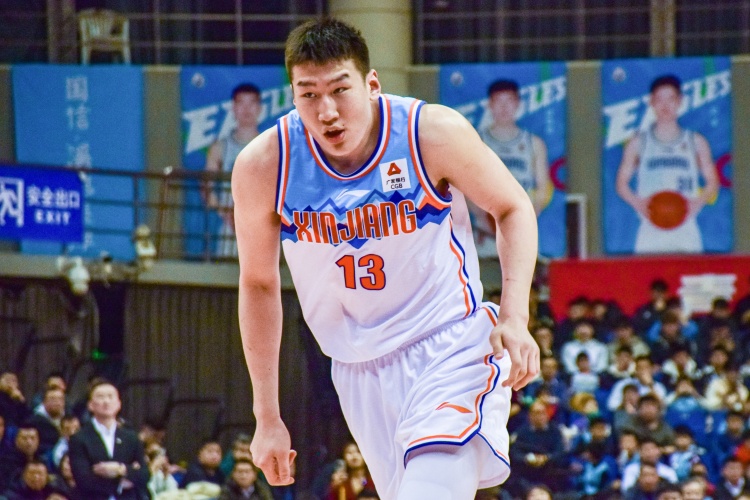 慘當徐杰背景板！李炎哲9中2得到12分5板1助 罰球10中8